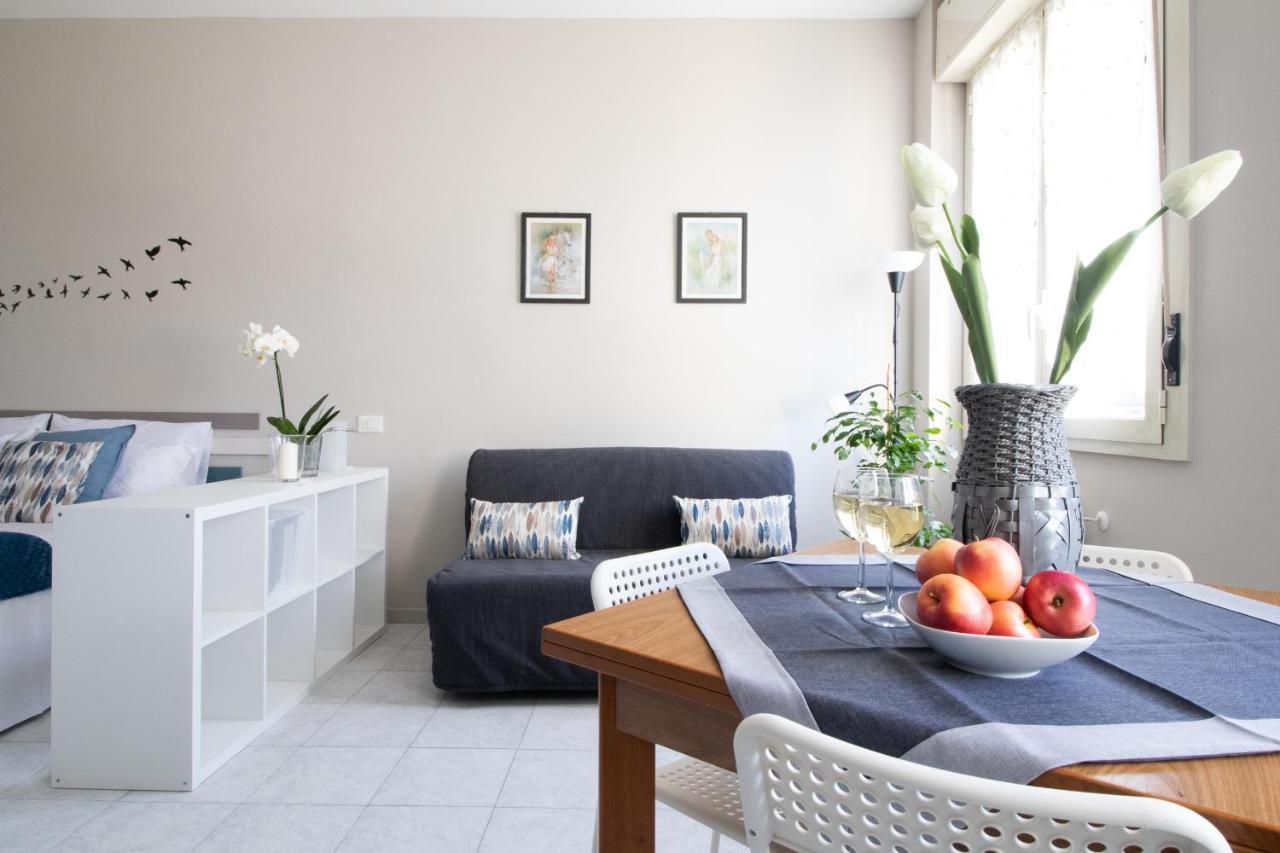 Happy Home ซารอนโน ภายนอก รูปภาพ